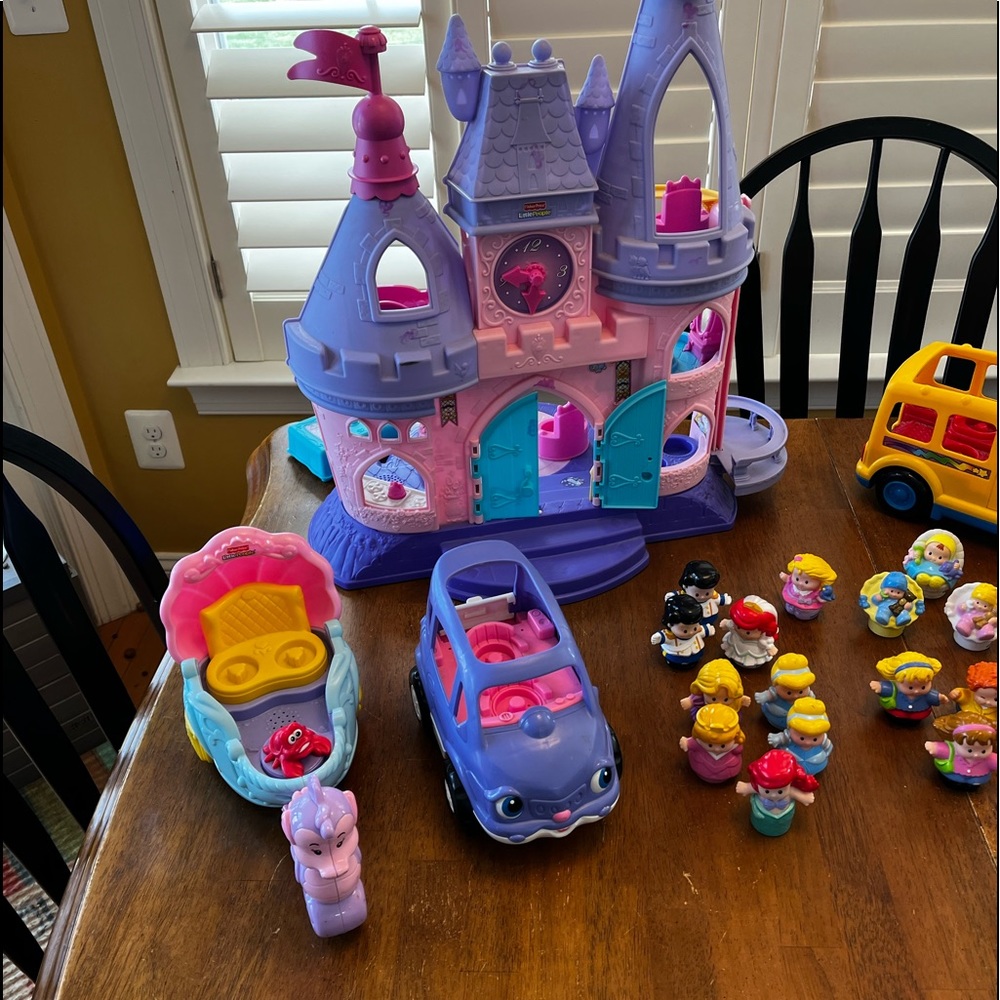 Little People Lot